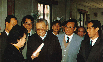 KS��ʱ��(�й���)�ٷ���վ